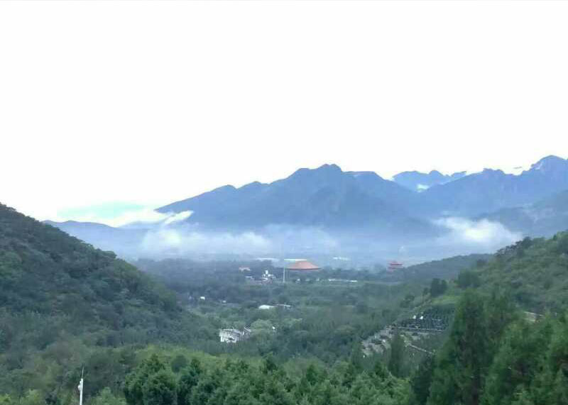 归山陵园有哪些特色(归山陵园选墓指南)
